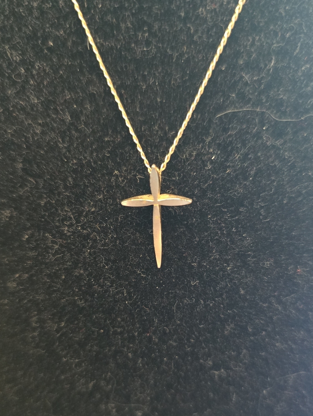 Vintage Marvel Gold Cross Pendant Necklace - Women's Classic Religious Jewelry
